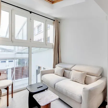 Apartment Parisian Duplex 1br-6p - In The Heart Of The Marais