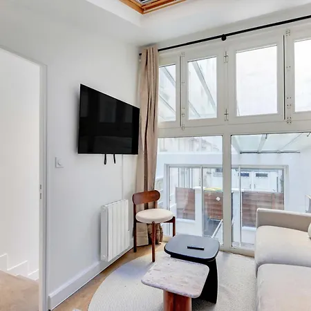 Parisian Duplex 1br-6p - In The Heart Of The Marais Apartment *